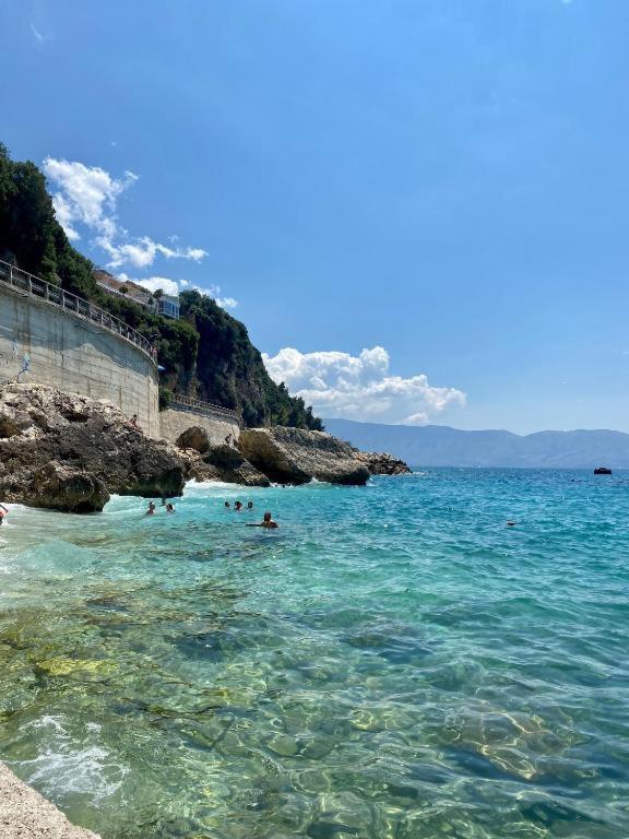 Arlind'S Apartaments Vlore Exterior photo